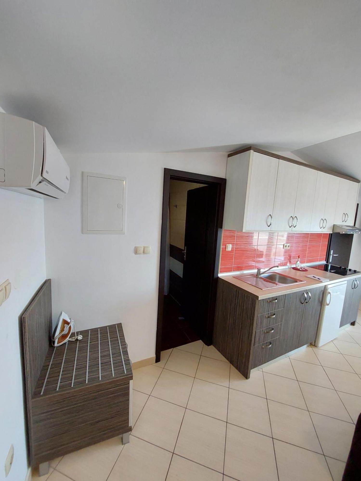 Holiday Baska Voda Room photo