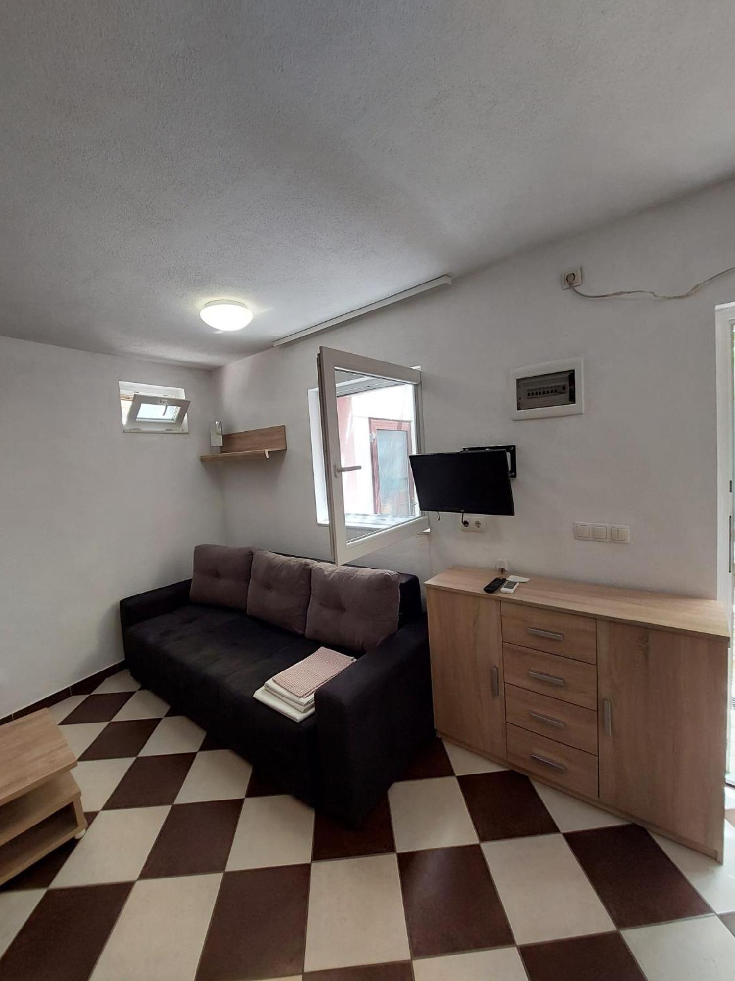 Holiday Baska Voda Exterior photo